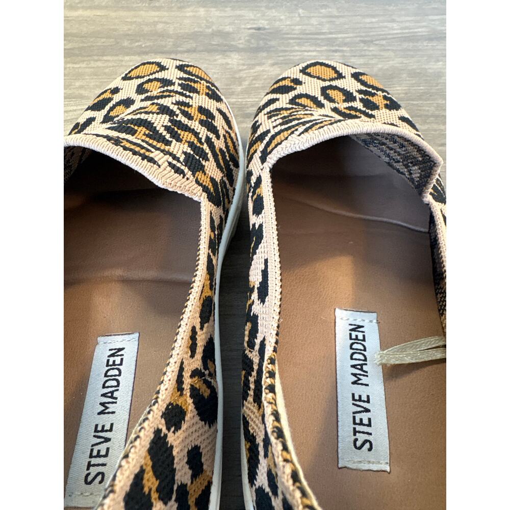 Womens Steve Madden Tan Black Leopard Print Slip On Sneakers Shoes Flats Sz 7.5 - Picture 5 of 9